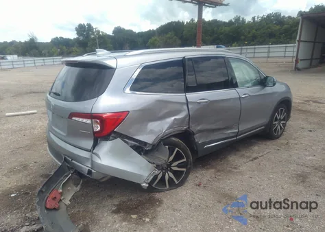 2020 Honda Pilot 2Wd Touring 8 Passenger from USA, damaged, VIN 5FNYF5H9XLB019372